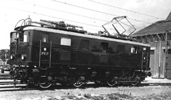 Elektrow�z EL102, tory postojowe w Warszawie